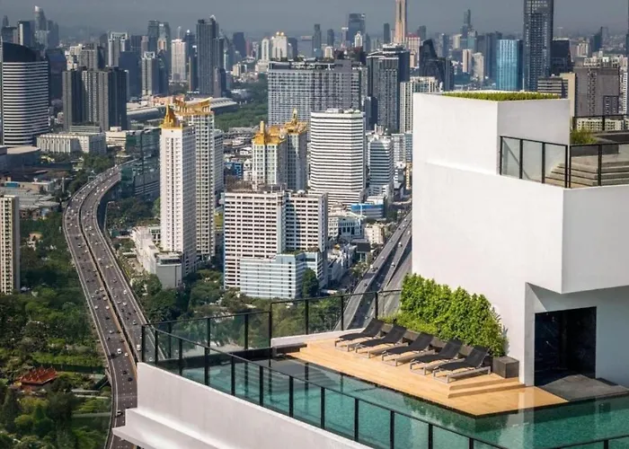 Rama 9 - Private Duplex - Fully Equipped - Sky Pool - Gym - 24hrs Mart Lägenhet