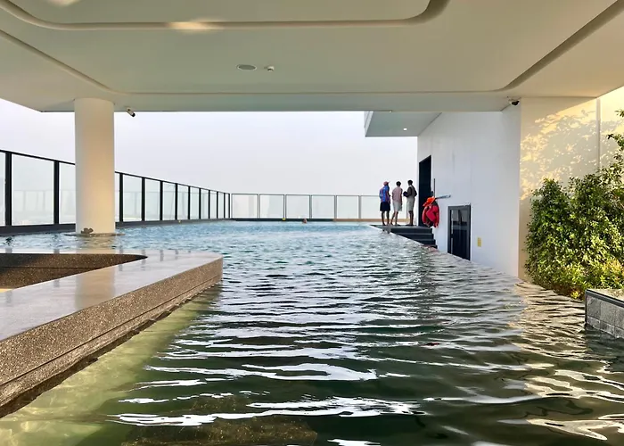Rama 9 - Private Duplex - Fully Equipped - Sky Pool - Gym - 24hrs Mart Lägenhet Bangkok