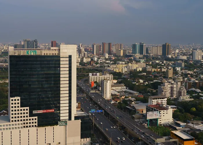 Rama 9 - Private Duplex - Fully Equipped - Sky Pool - Gym - 24hrs Mart Bangkok